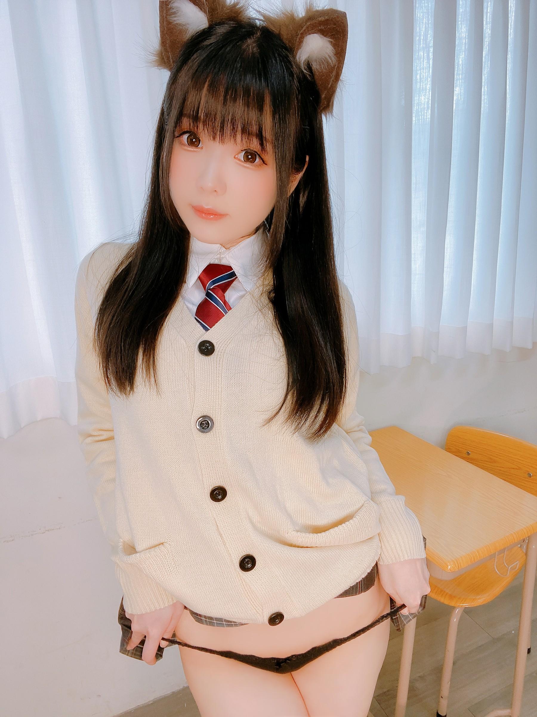 霜月shimo – NO.57 Fantia 2022年07月会员合集7期-2022-07-25 猫耳制服part.2 [19P]-秀吧